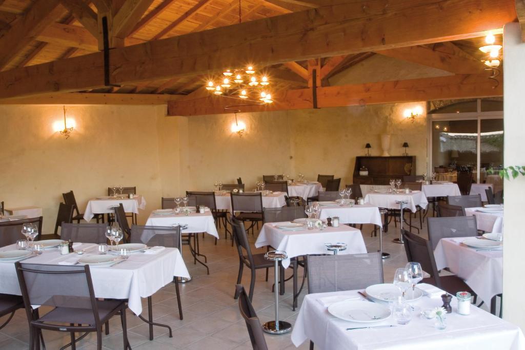 Lézignan-Corbières 国际之家花园畔旅馆酒店 外观 照片