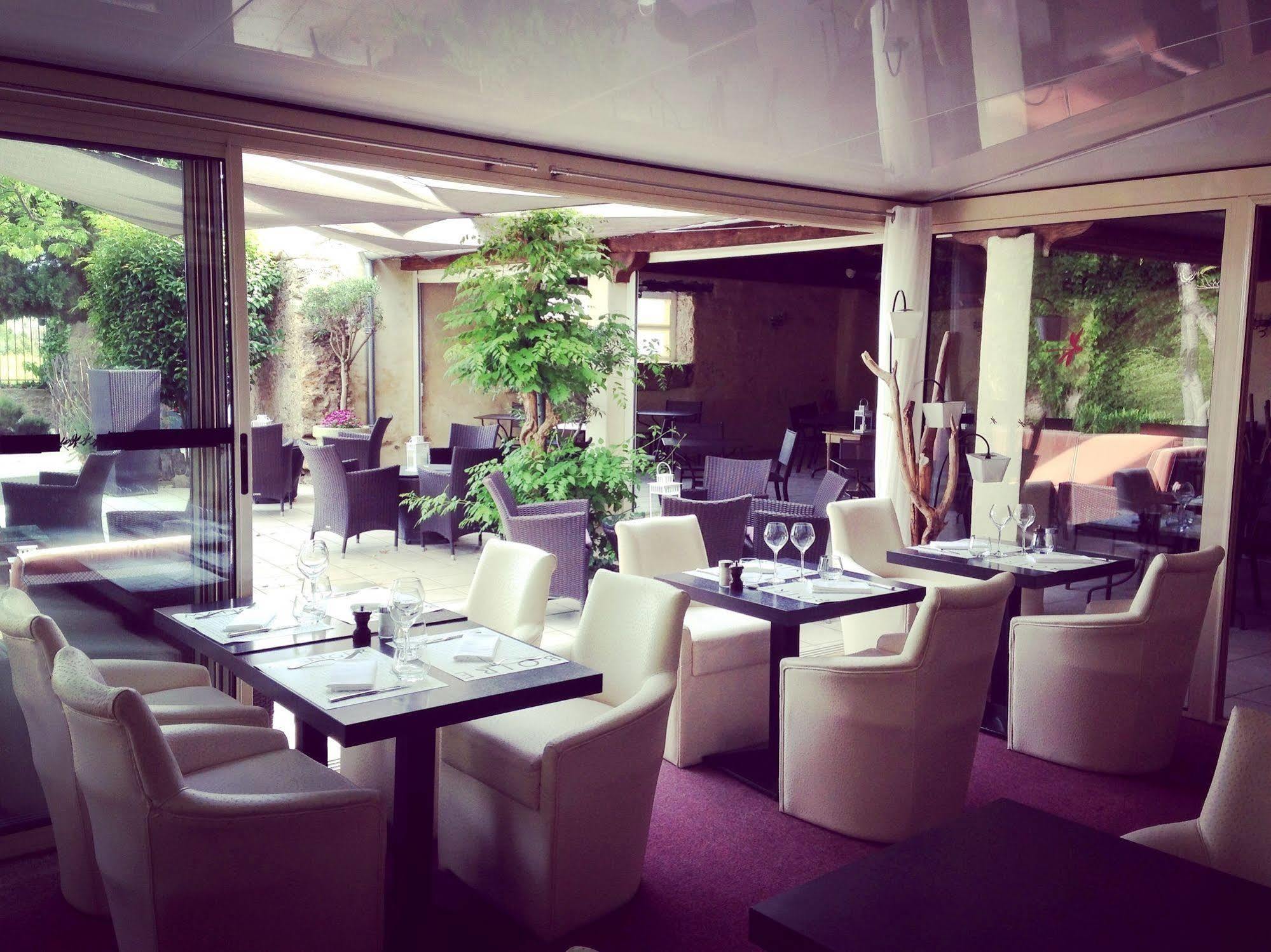 Lézignan-Corbières 国际之家花园畔旅馆酒店 外观 照片